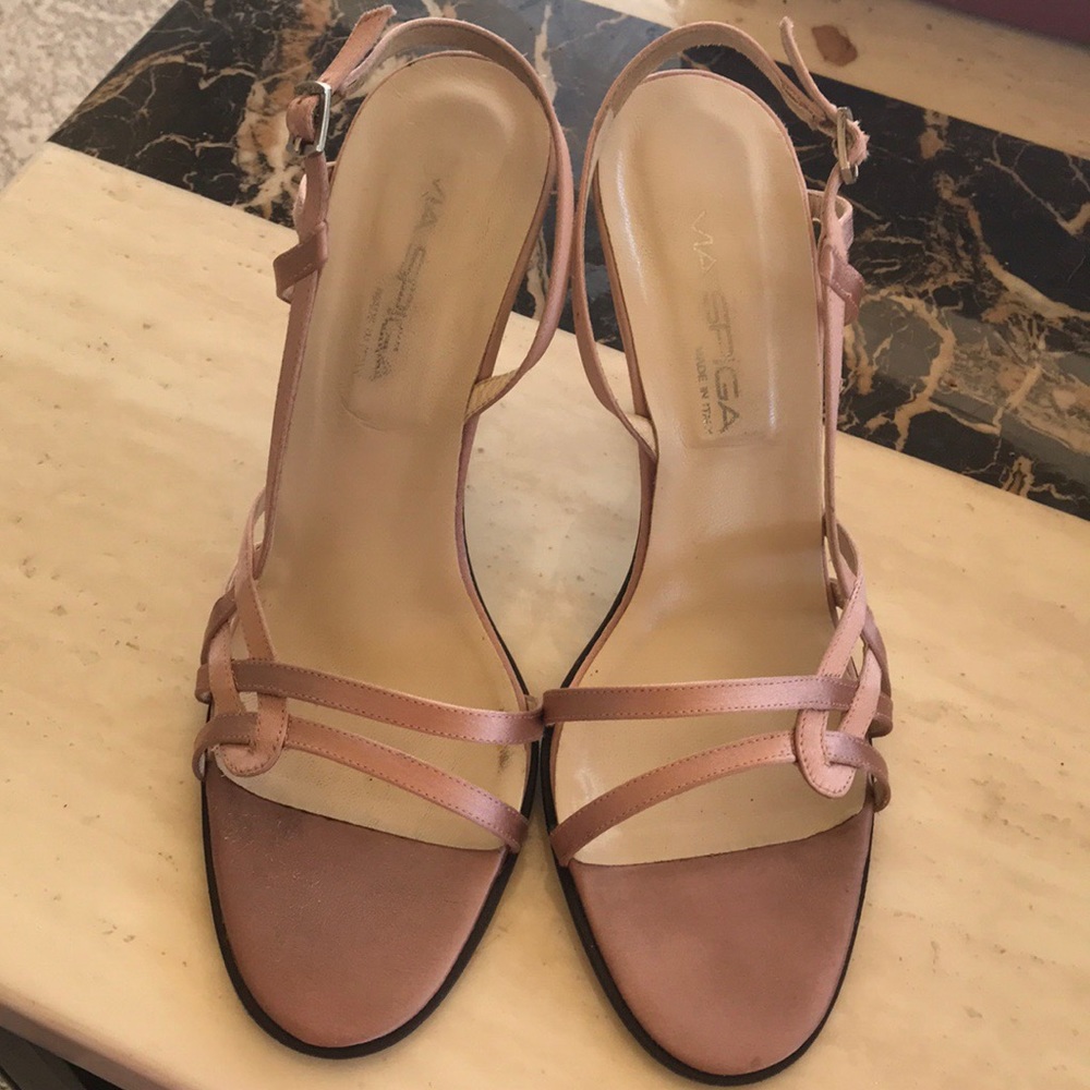 Exquisite pair of Italian satin Via Spiga sandals